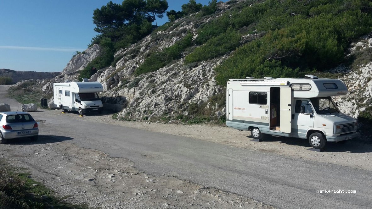 (13960) Sausset-les-Pins - Route de la Couronne — foto