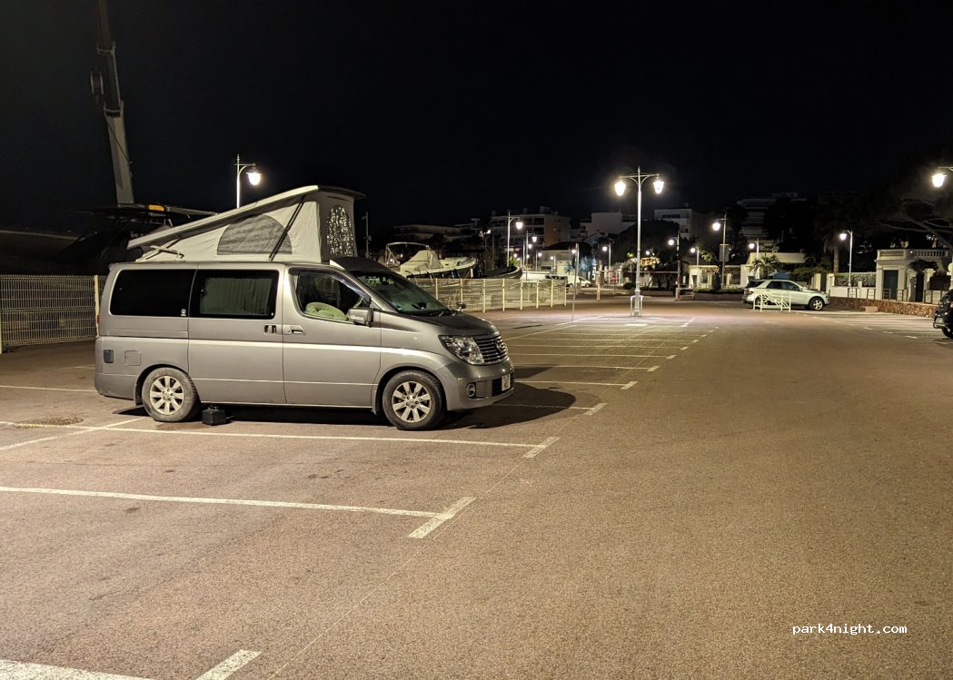 (06400) Cannes - 46 Boulevard Eugène Gazagnaire — foto 3