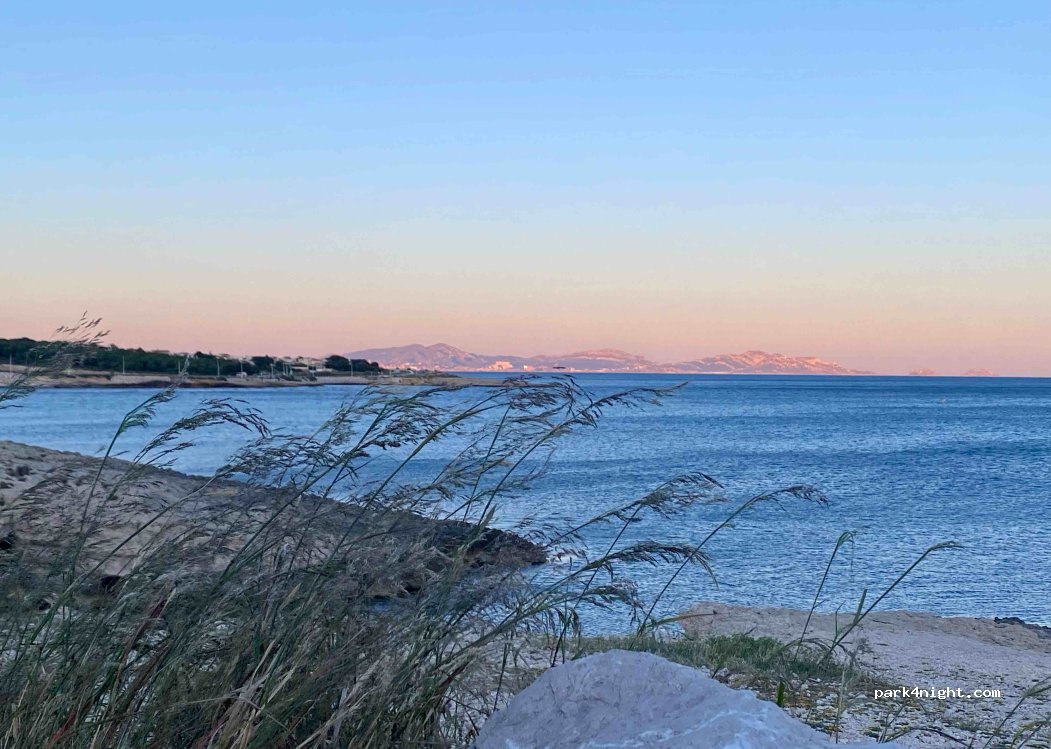 (13500) Martigues - Chemin des Paluds — foto 4