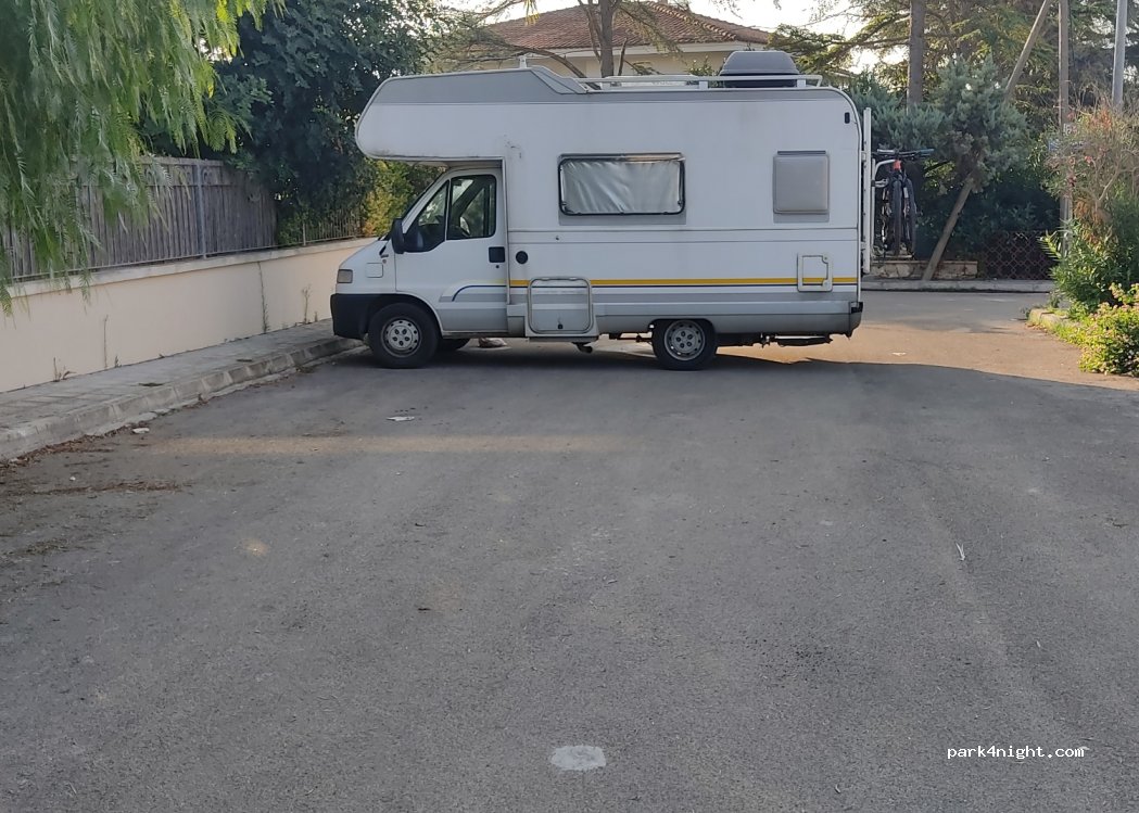 (73048) Nardò - 21 Via Antonio Venturi — foto