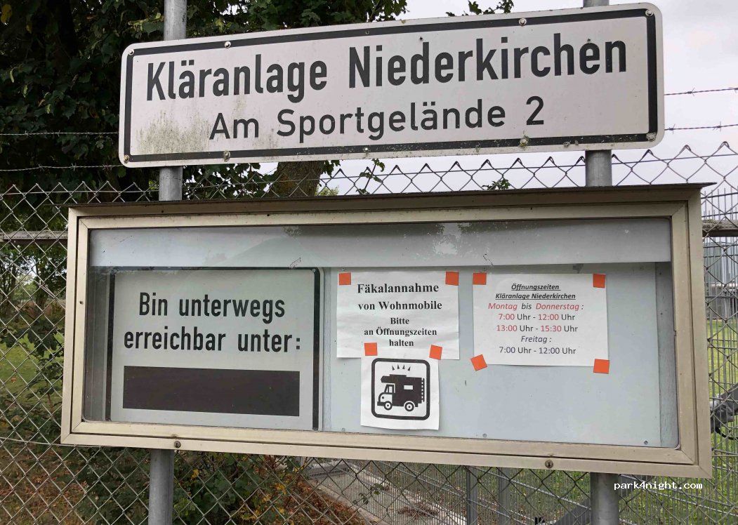 (67150) Niederkirchen bei Deidesheim - 2 Am Sportgelände — foto 4