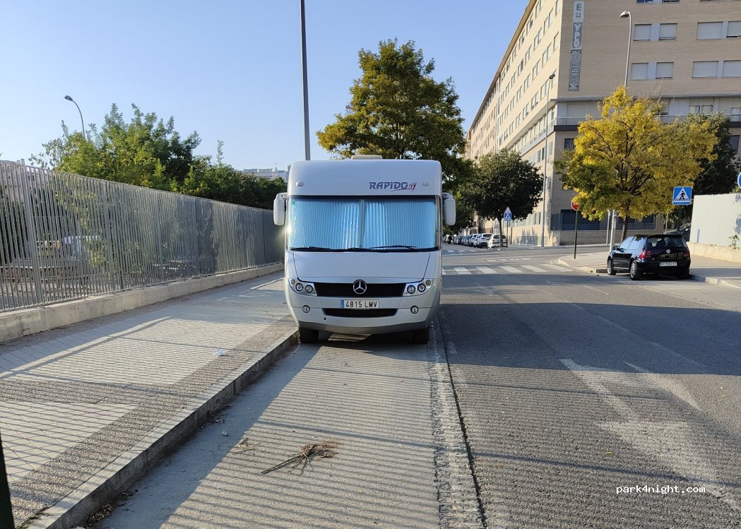 (18014) Granada - 7 Avenida Compositor Luis de Narváez — foto