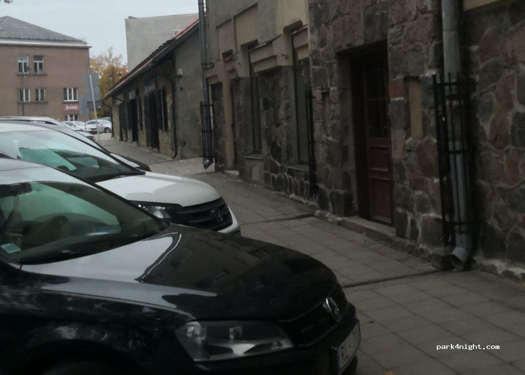 (4101) Cēsis - 2 Izstādes iela — foto