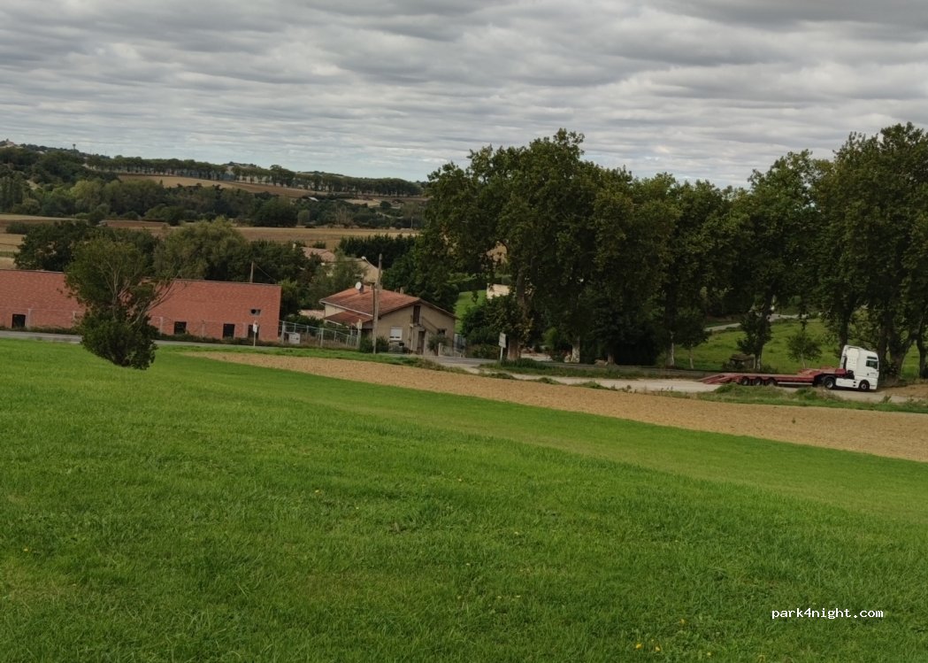 (31290) Villefranche-de-Lauragais - 64 Vente Farine — foto 2