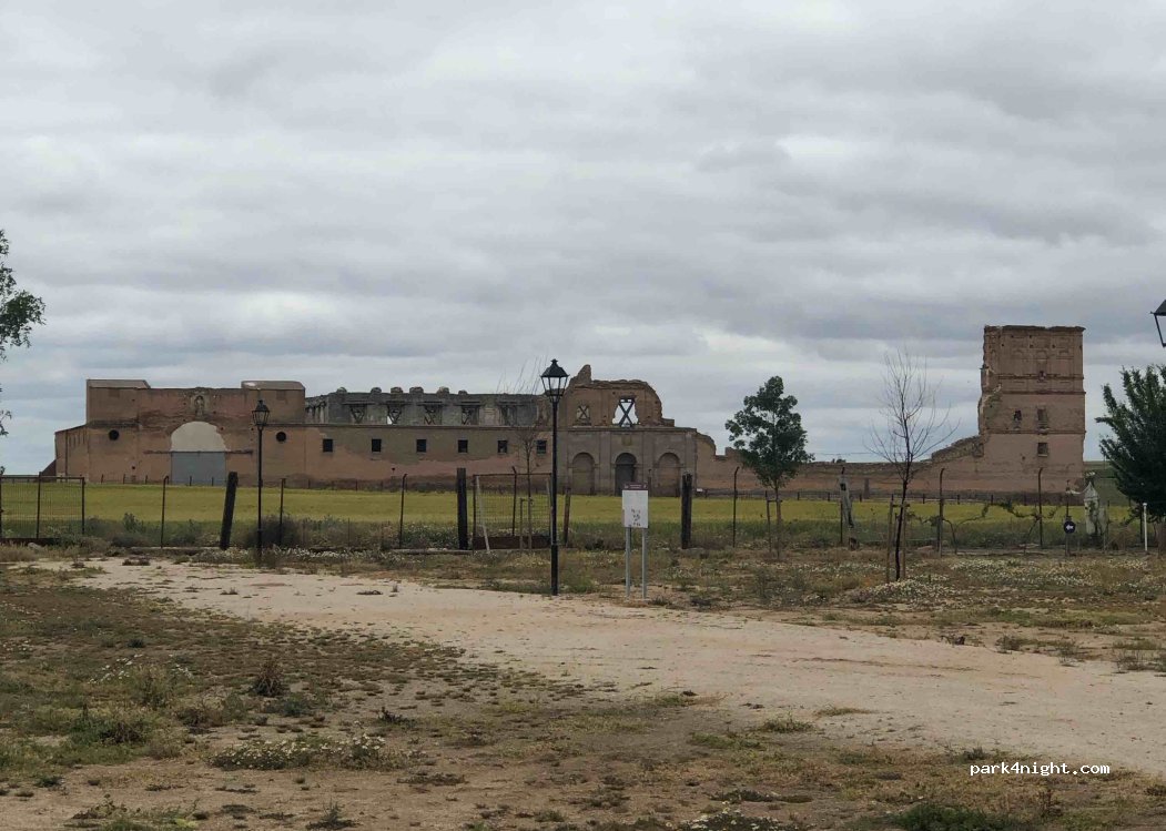 (05220) Madrigal de las Altas Torres - 26 Paseo de Fuera — foto 4