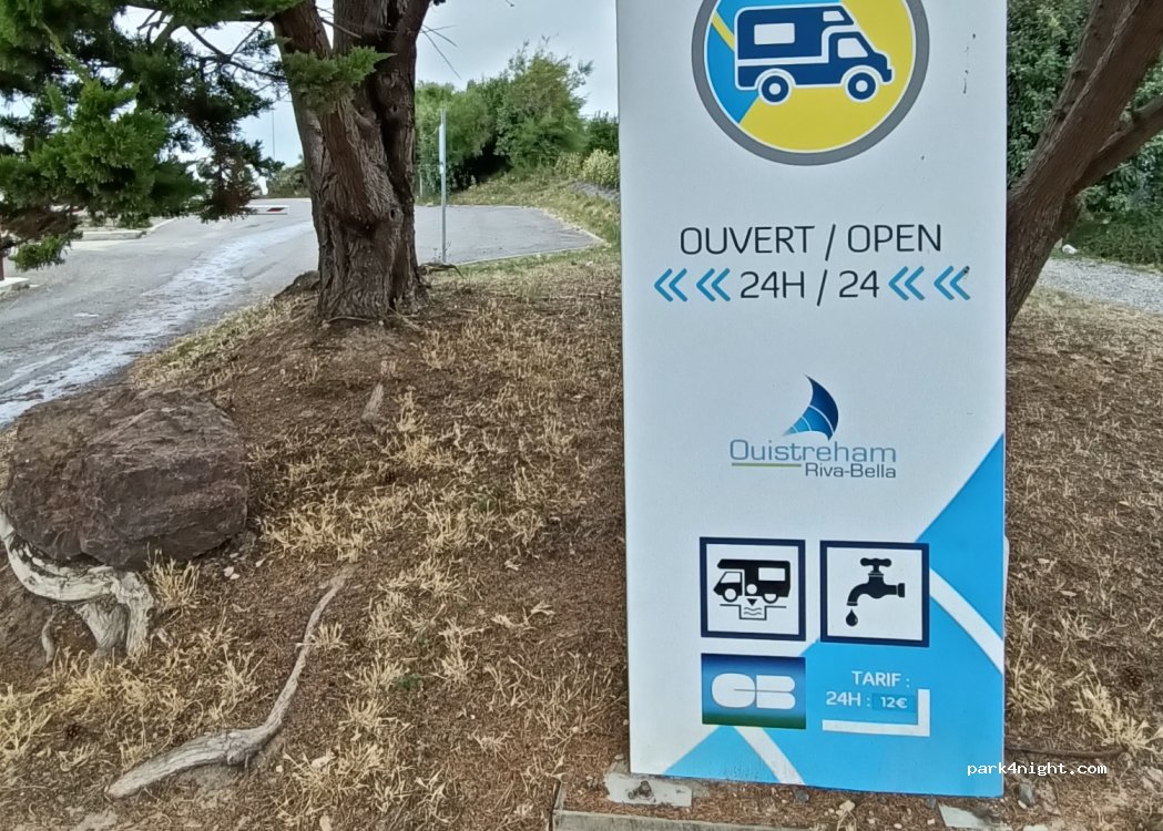 Aire de camping-car Ouistreham Riva-Bella — foto 3