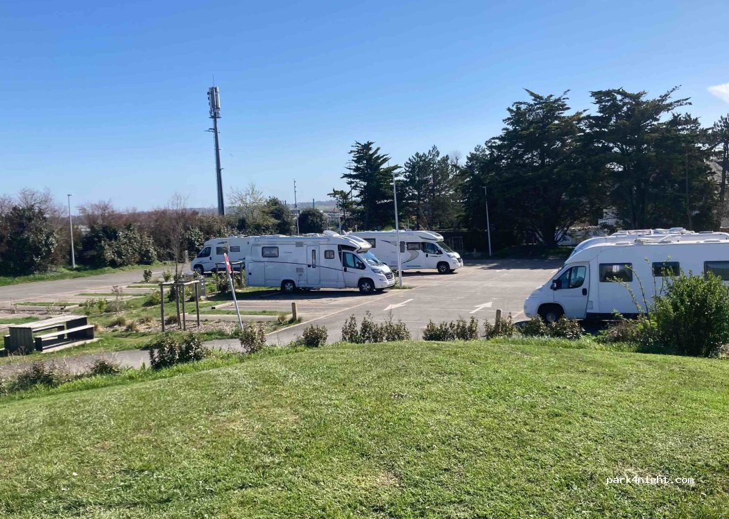 Aire de camping-car Ouistreham Riva-Bella — foto 4
