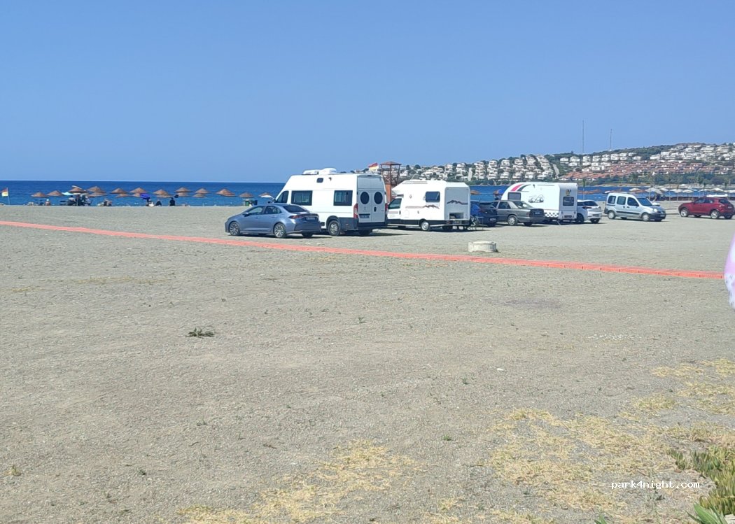 (35460) Tepecik Izmir - 13/1H 2172/1. Sokak — foto