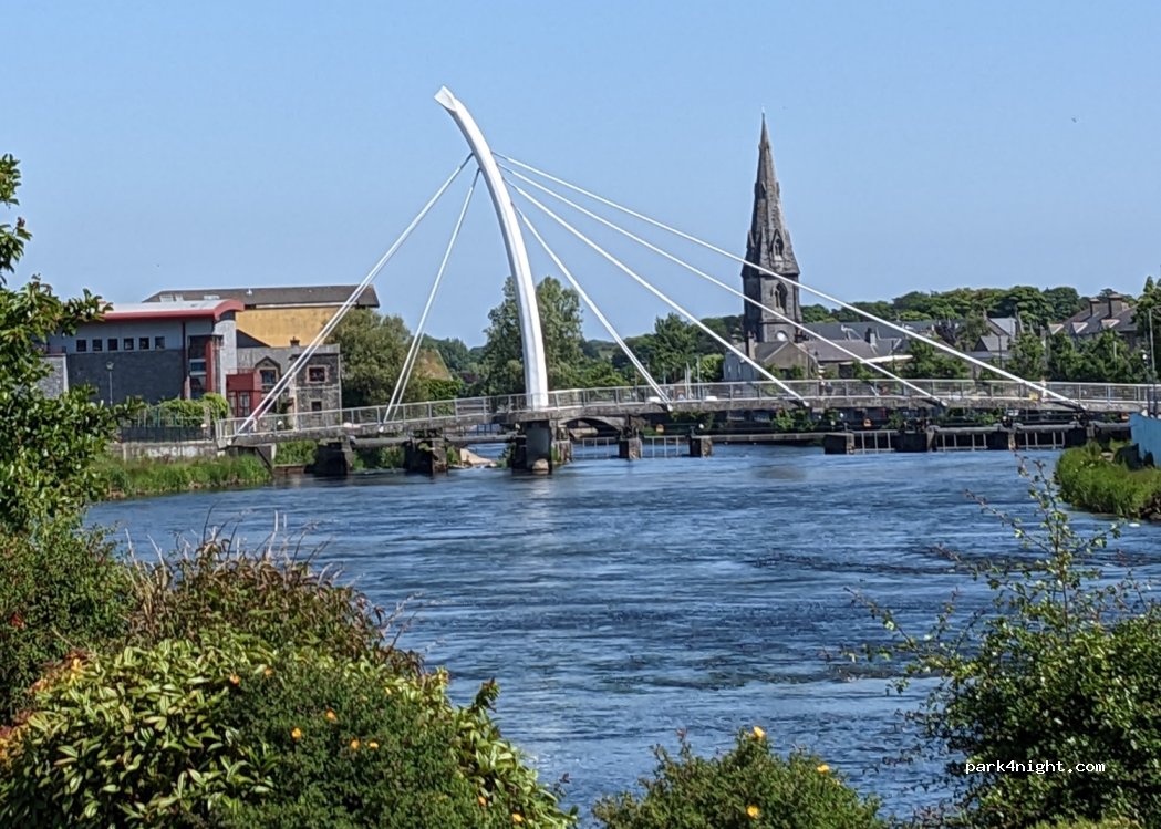 (F26 R8C4) Ballina - 6 Morrison Terrace — foto 4