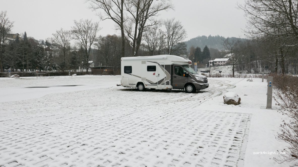 Wohnmobilstellplatz am Kurpark — foto