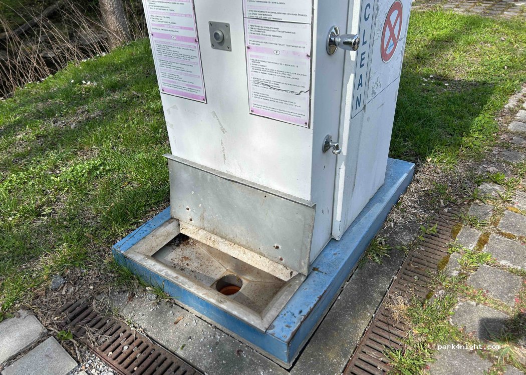Wohnmobilstellplatz am Kurpark — foto 5
