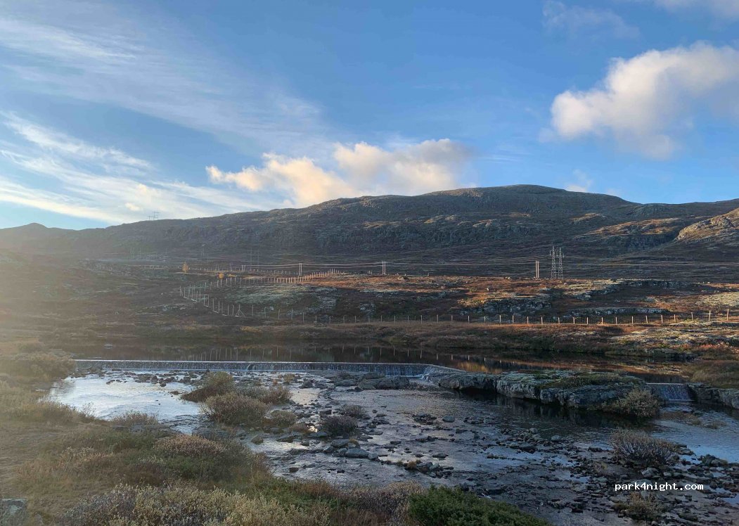 (6888) Borgund - 1166 Mørkedalen — foto