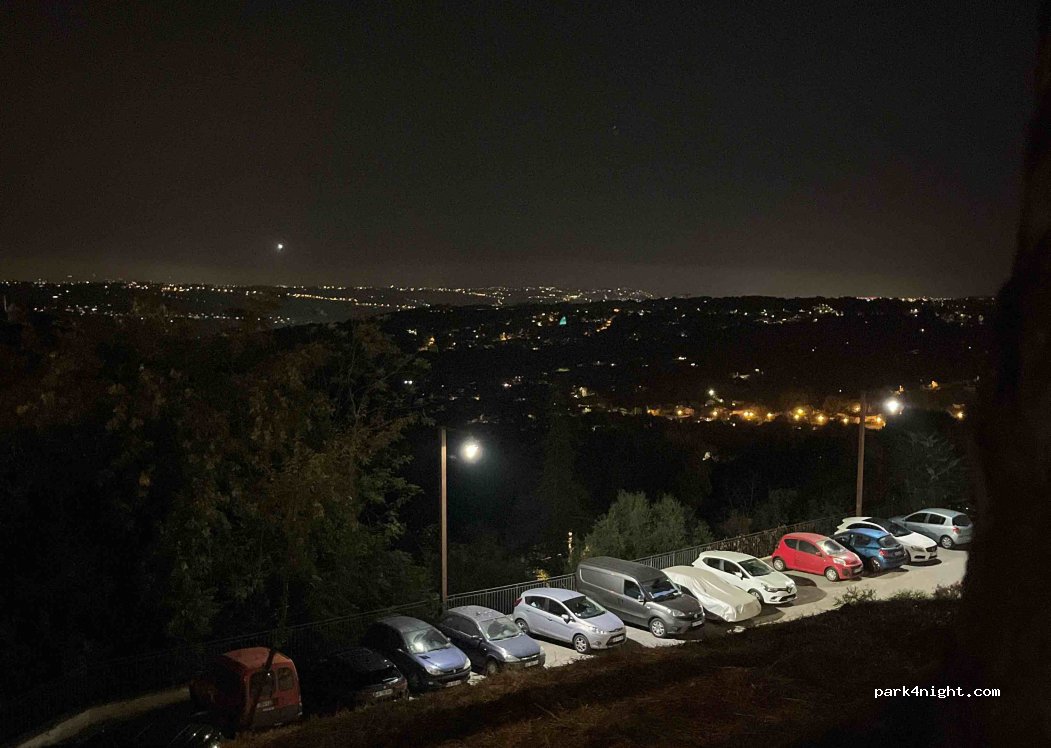 (06640) Saint-Jeannet - 81-165 Chemin de la Tourraque — foto 4