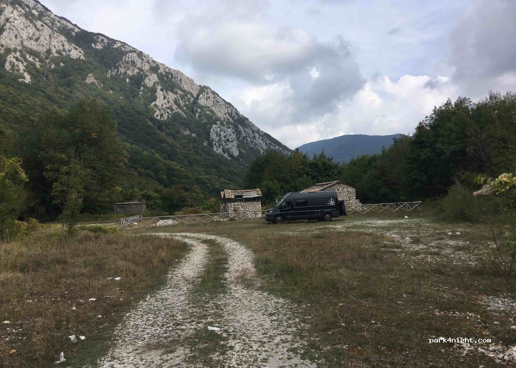 (82030) Pietraroja - Strada Provinciale 89 — foto