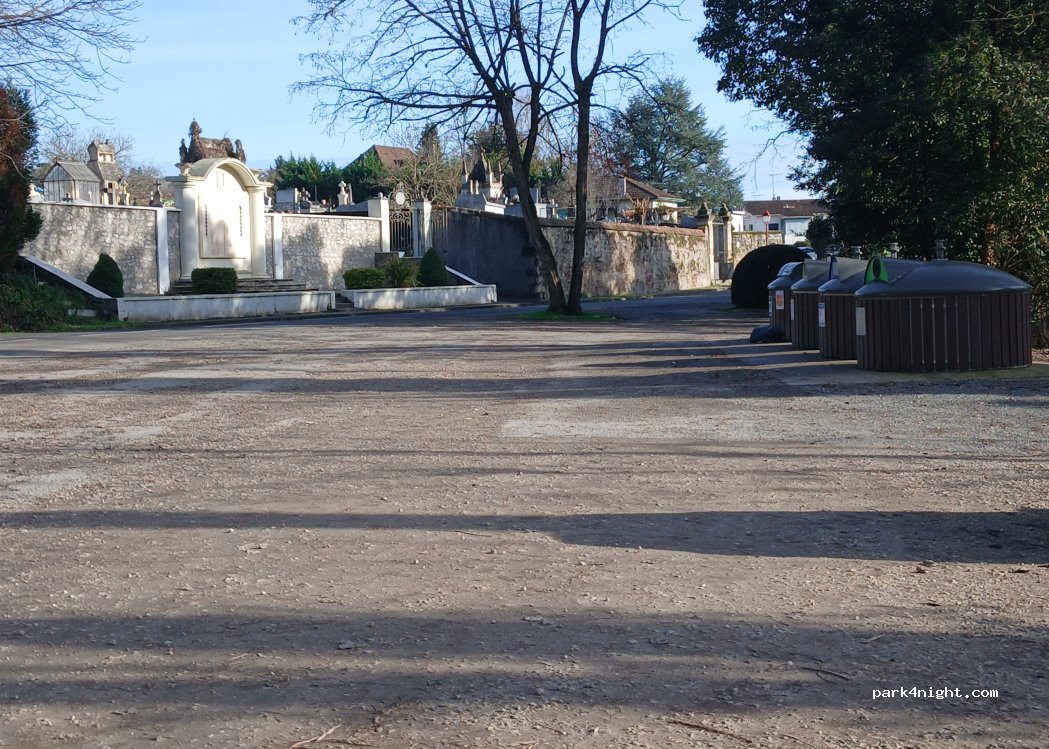 (47440) Casseneuil - Rue des Remparts Montfort — foto 4