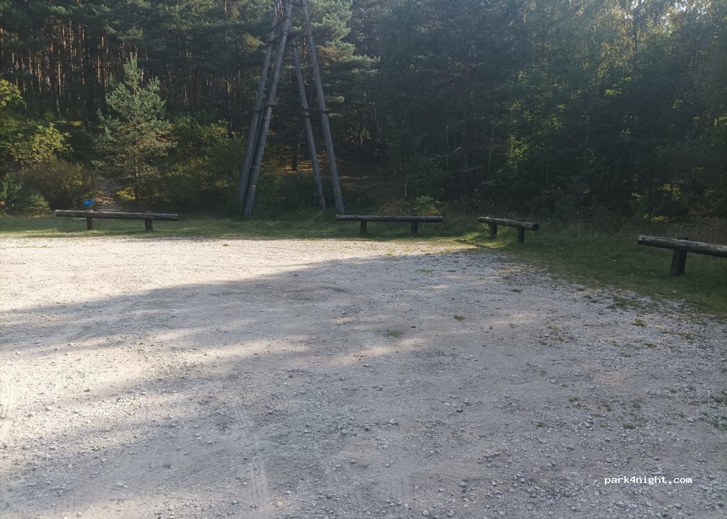 (87-165) Cierpice - 4 Nad Potokiem — foto
