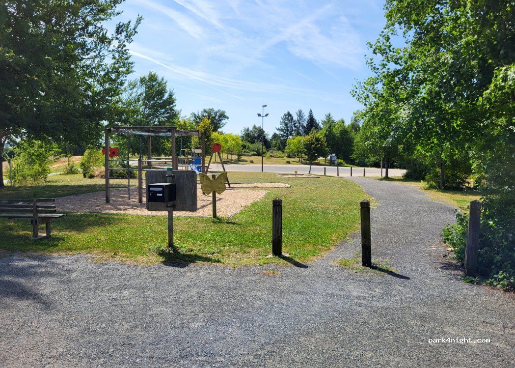 (24450) Saint-Pierre-de-Frugie - — foto 3