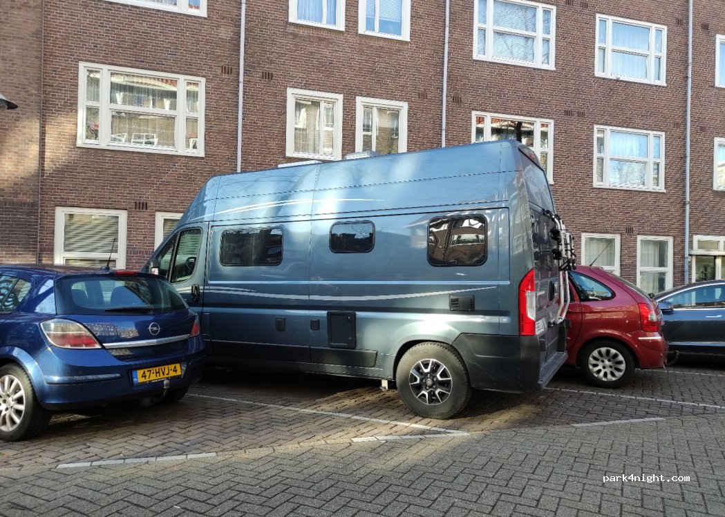 (1057 VG) Amsterdam - 14 /2 Magalhaensplein — foto