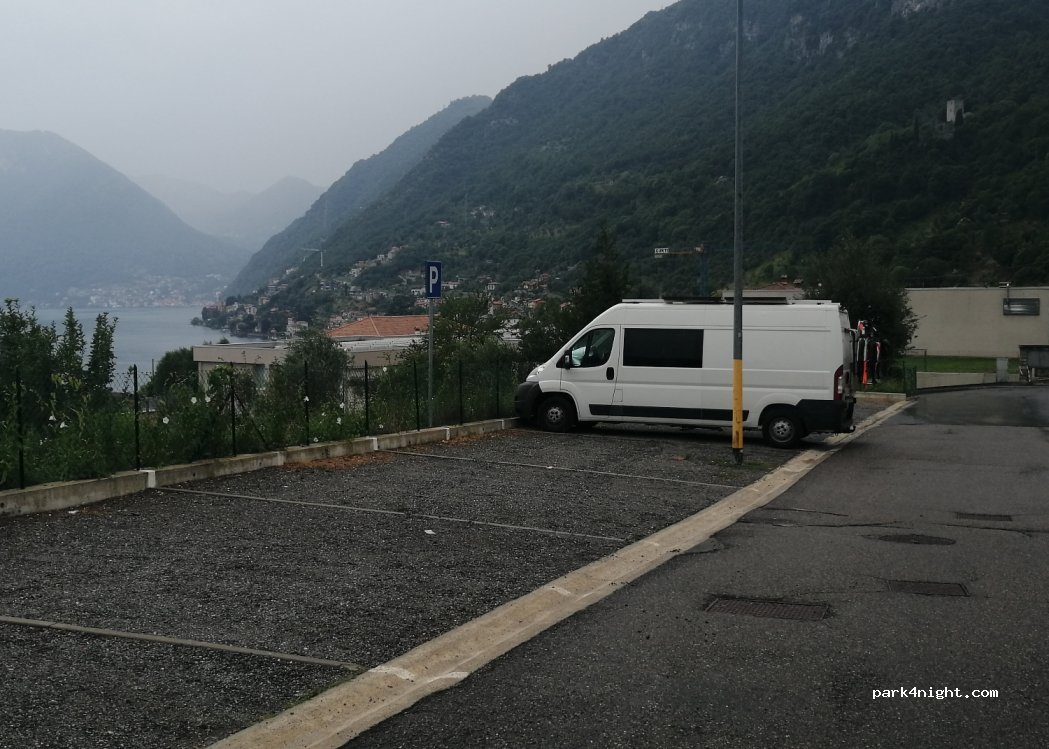 (22010) Ossuccio - 6 Via Elio Sambartolomeo — foto 2