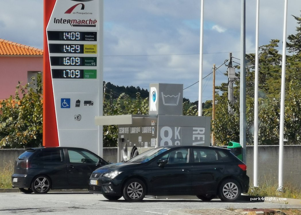 (6440-111) Figueira de Castelo Rodrigo - 195 Avenida Vinte Cinco de Abril — foto 2