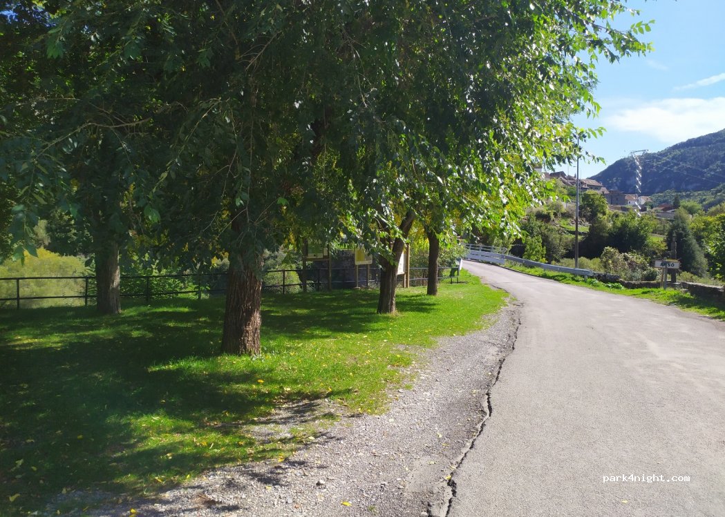 (22728) Ansó - 36 Carretera Fago — foto 2