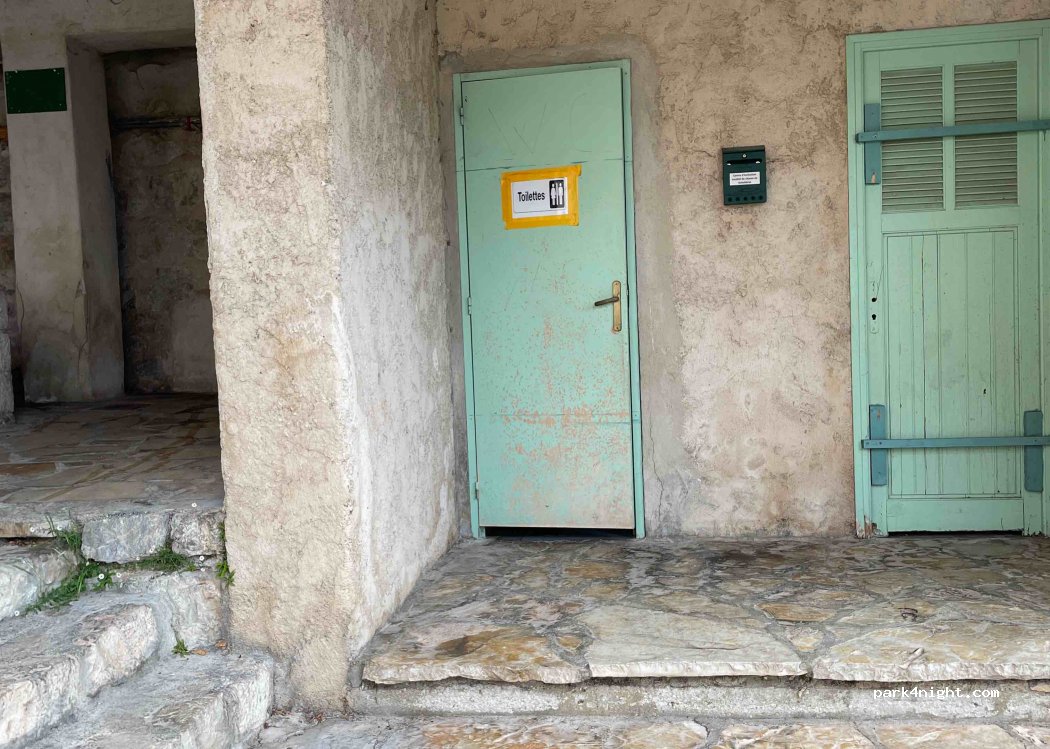 (06620) Gréolières - 13 Grand Rue — foto