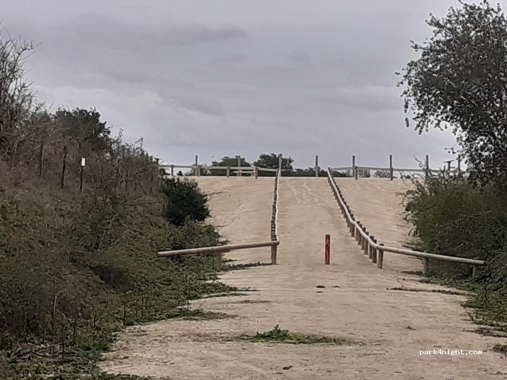 (28150) Prasville - D114 — foto 3
