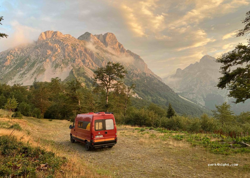 () Katun Vulića - — foto