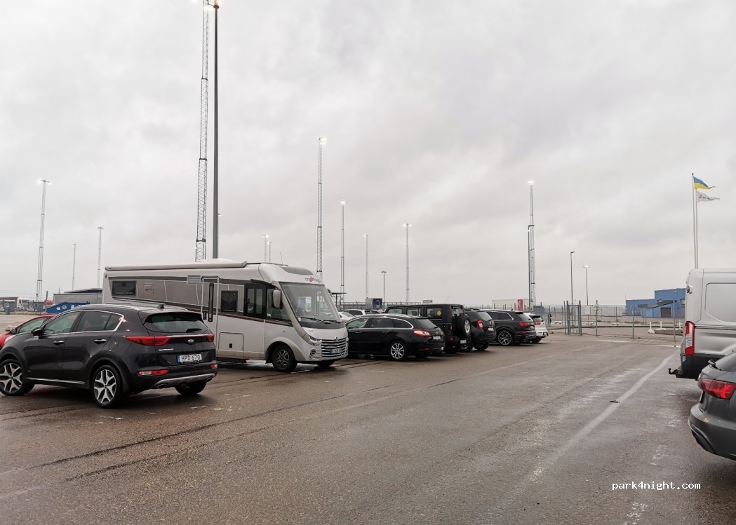 (371 65) Lyckeby - 101 Verkövägen — foto