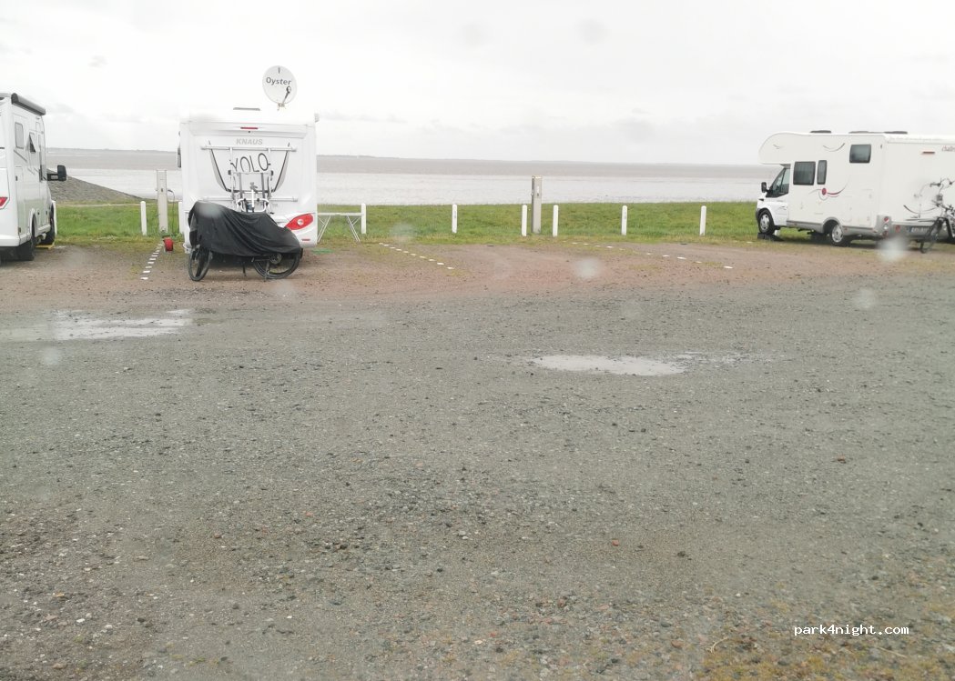 Wohnmobilstellplatz Neuharlingersiel — foto 5