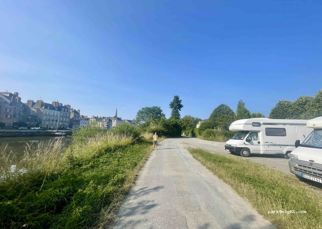(44460) Saint-Nicolas-de-Redon - rue de la vilaine — foto 3