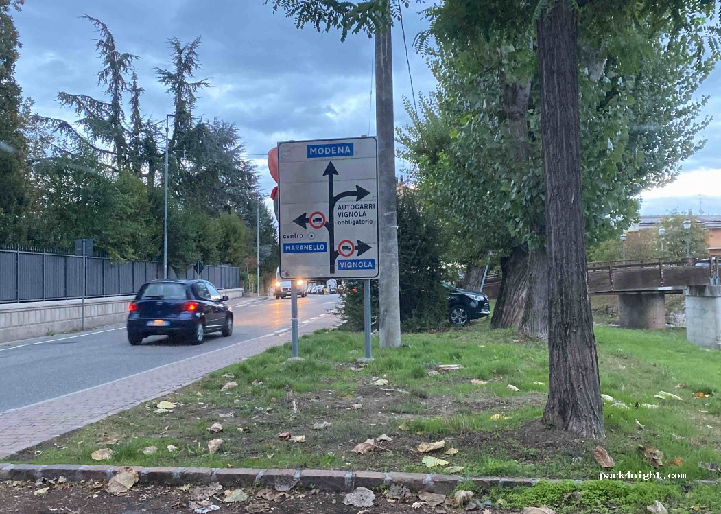 (41014) Castelvetro di Modena - 3 Via Guerro Sinistro — foto