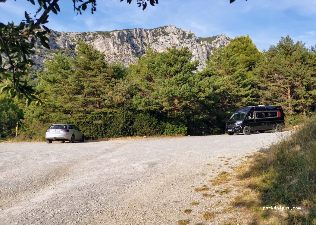 (04360) Moustiers-Sainte-Marie - Route de Castellane — foto 4