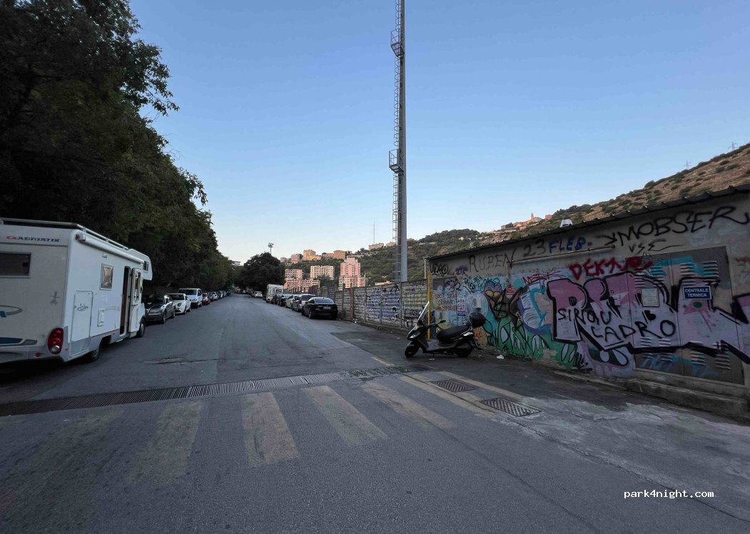 (16127) Genova - 2b Via Bartolomeo Bianco — foto 4