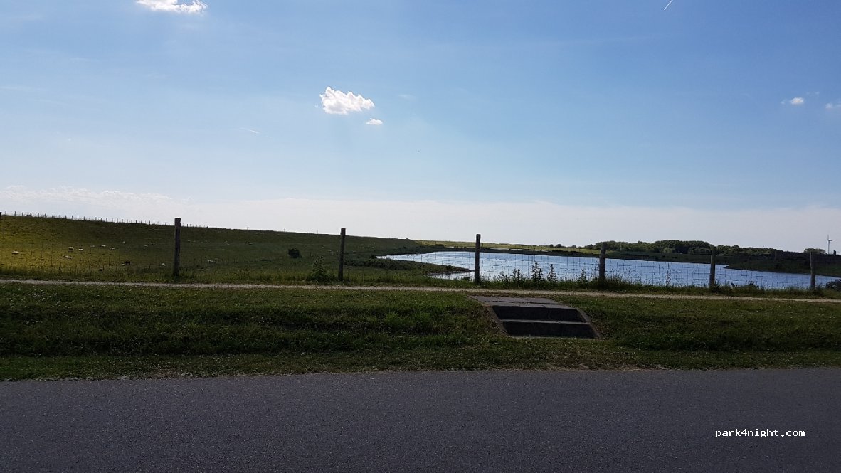 () Ouwerkerk - 3 Weg van de Buitenlandse Pers — foto 3