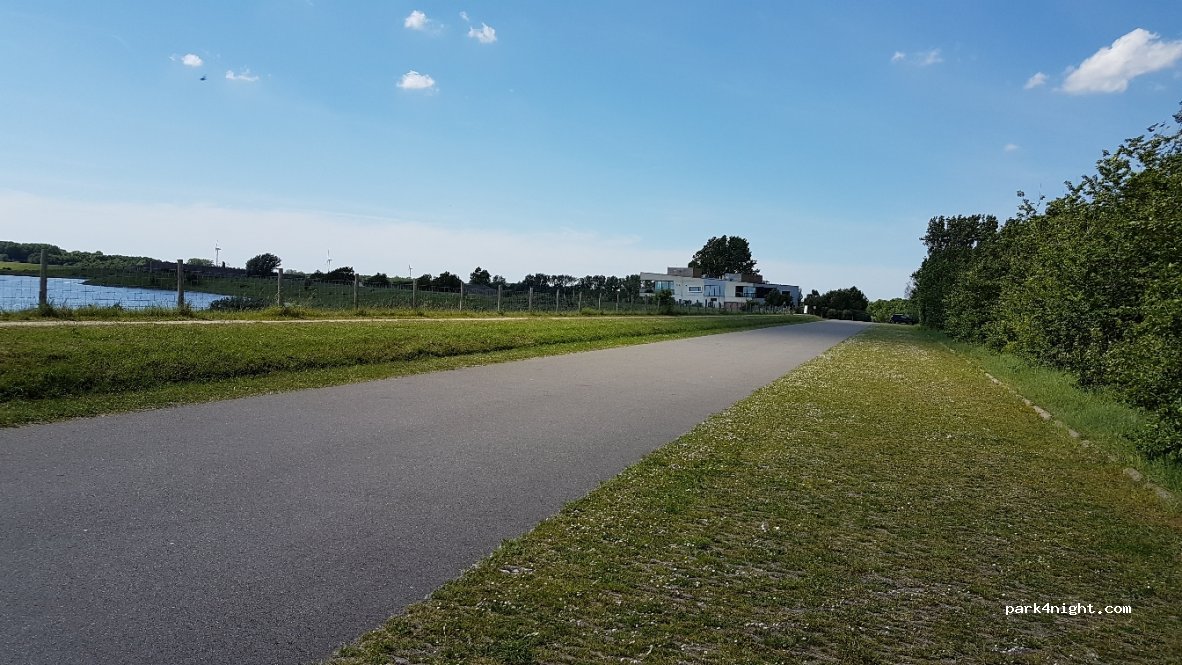 () Ouwerkerk - 3 Weg van de Buitenlandse Pers — foto 4