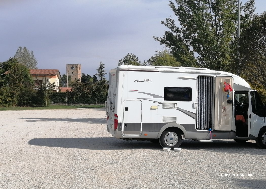 (33083) Chions - 6 Via Udine — foto