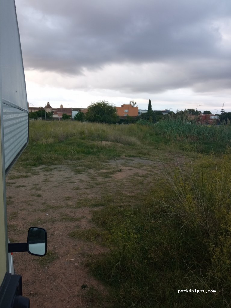 (43205) Reus - 15 Carrer de Cèlia Artiga Esplugas — foto 2