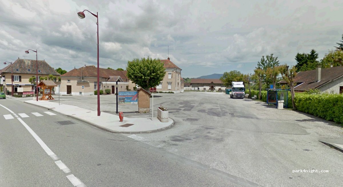 (38630) Veyrins-Thuellin - Place François Cointereaux — foto