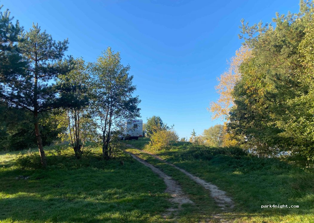 (12-200) Pisz - Unnamed Road — foto