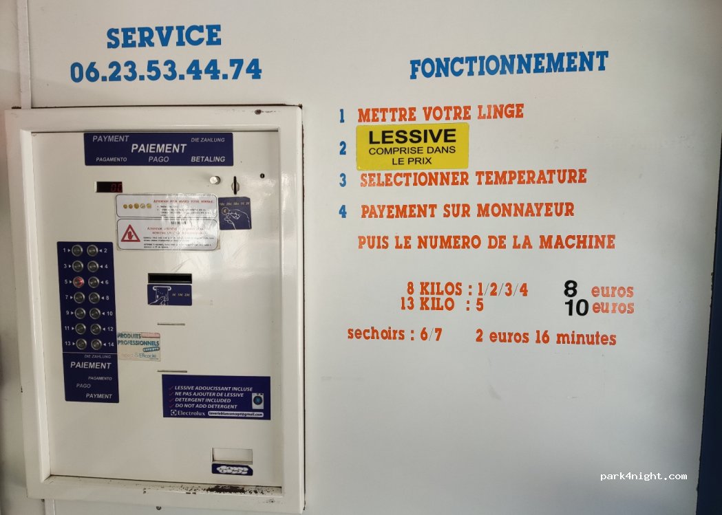 (83700) Saint-Raphaël - 90 Avenue du Touring Club — foto 3