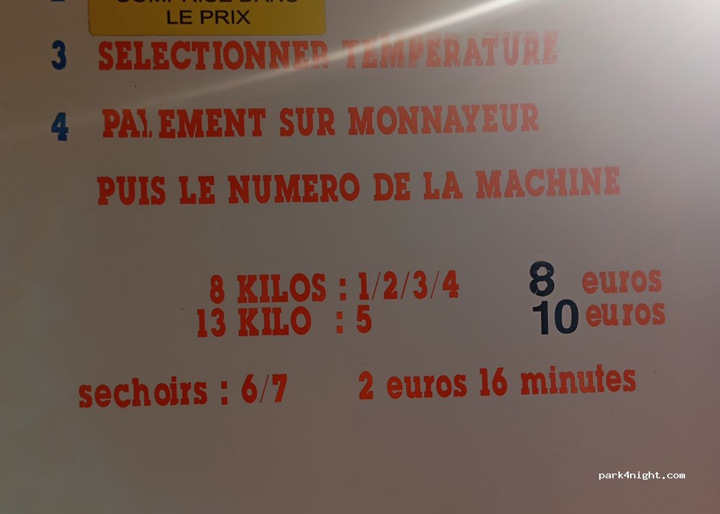 (83700) Saint-Raphaël - 90 Avenue du Touring Club — foto 4