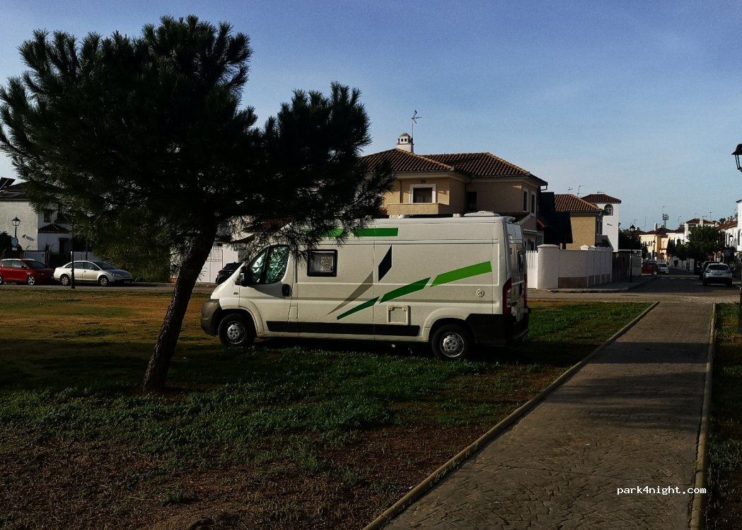 (41710) Utrera - 20 Calle Mar de las Antillas — foto 3
