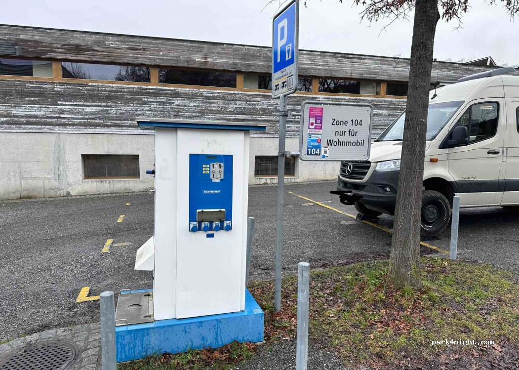 Wohnmobil Stellplatz Paul-Grüninger Stadion — foto 2