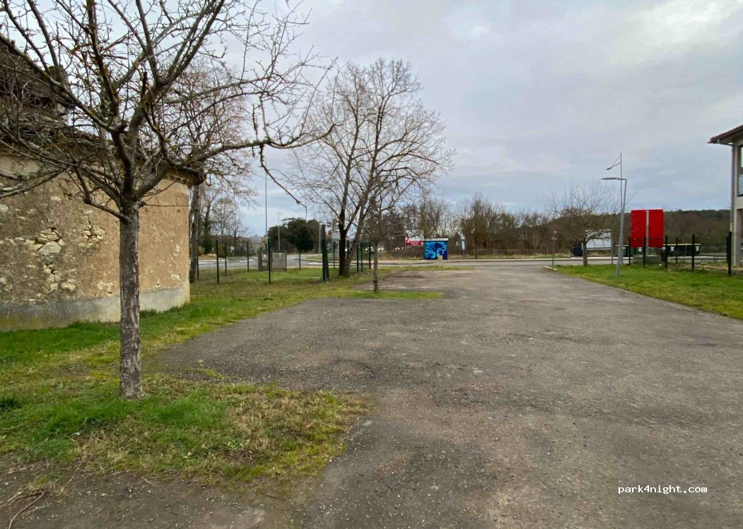 (32550) Pavie - 43 Rue d'Etigny — foto 3