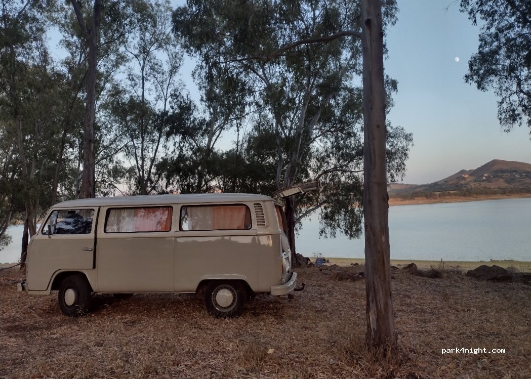 (94017) Regalbuto - Unnamed Road — foto 3