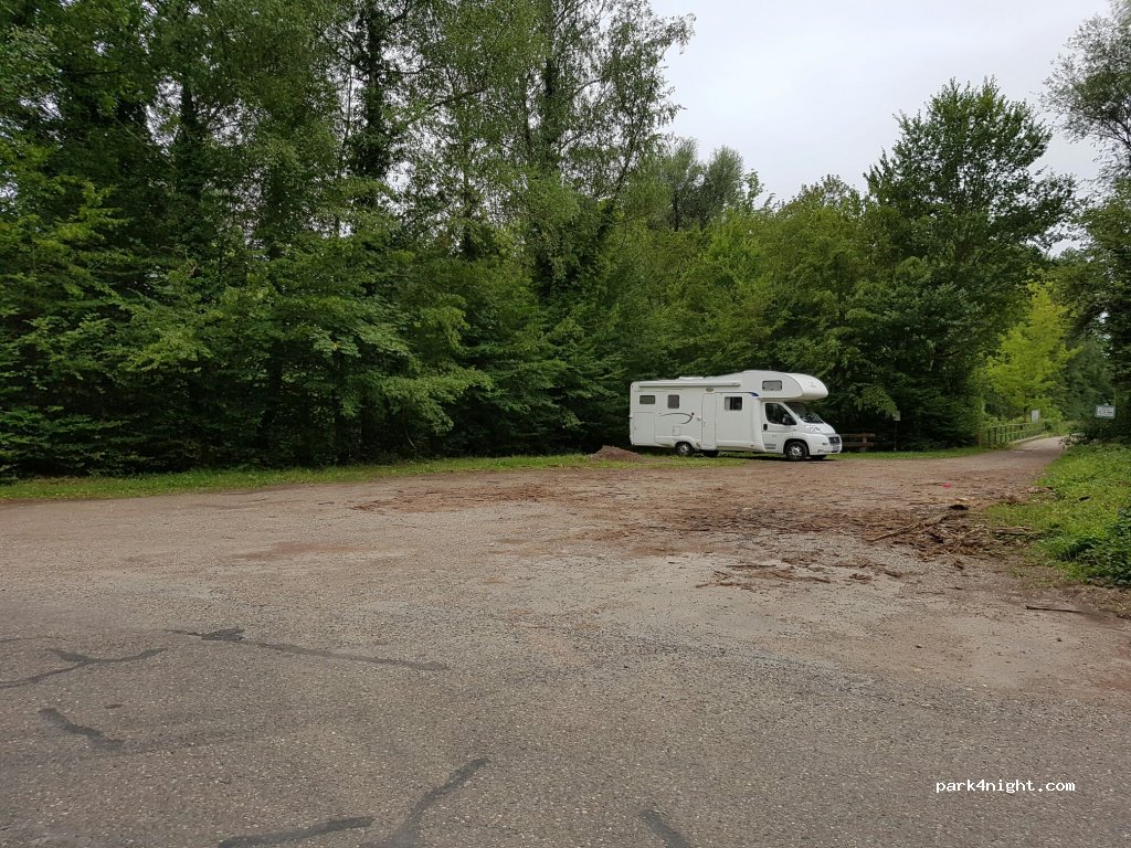 (79367) Weisweil - 32 Rheinstraße — foto 2