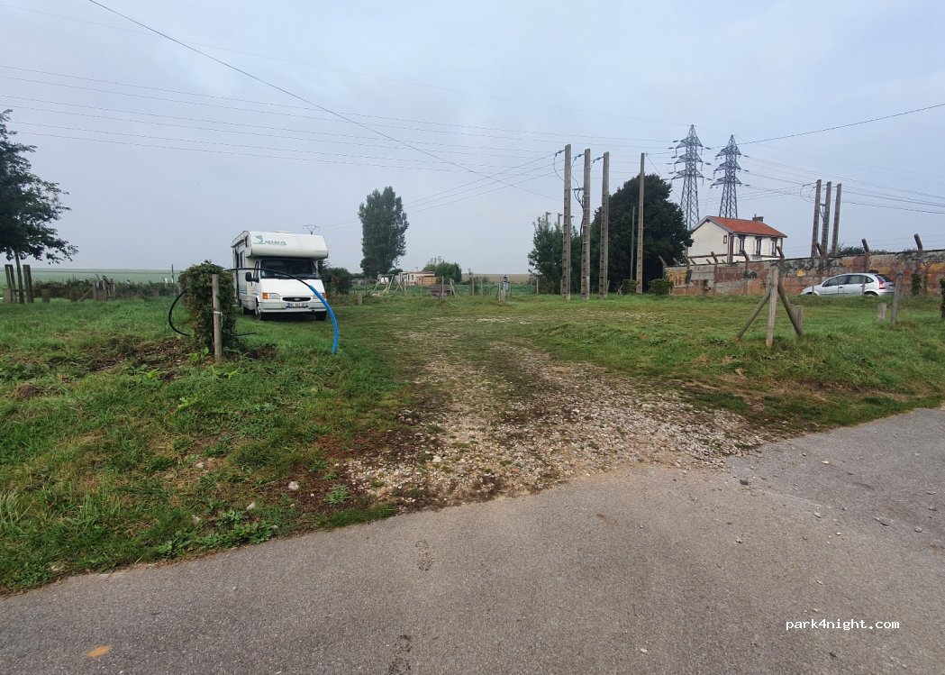 (76730) Gueures - La Renardière — foto