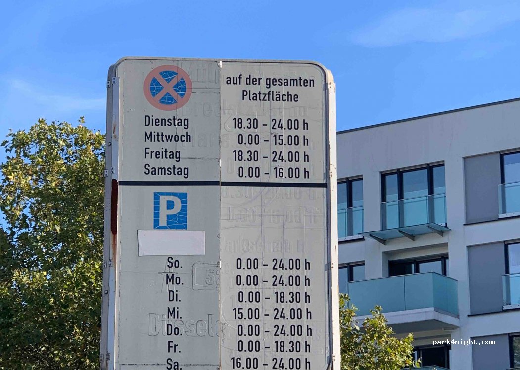 (45130) Essen - 14 Rüttenscheider Platz — foto