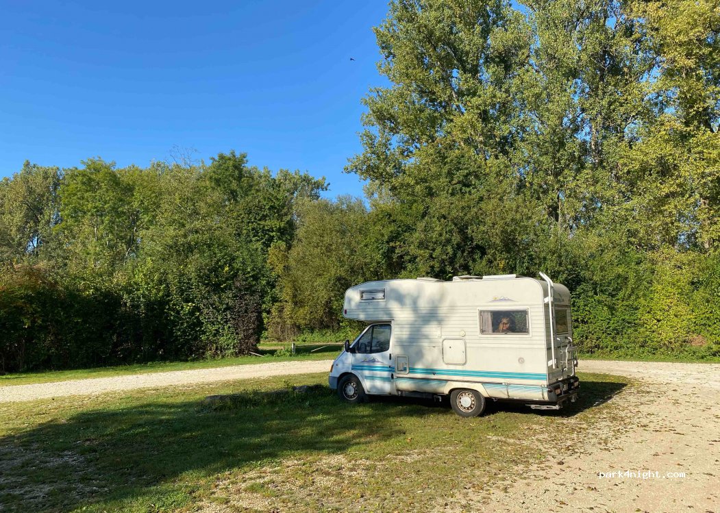 (72666) Neckartailfingen - 35 Alleenstraße — foto 2